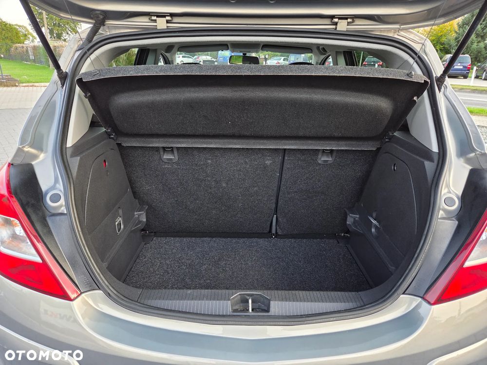Opel Corsa - 18