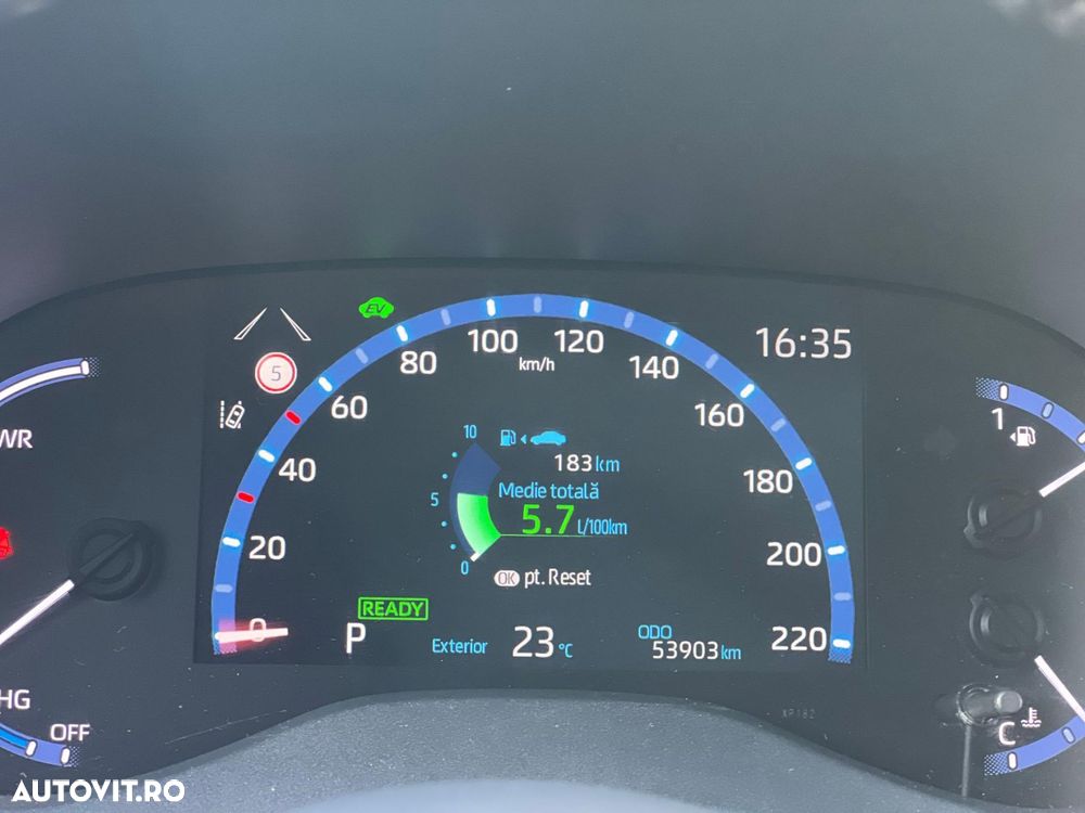 Toyota Yaris Cross - 24