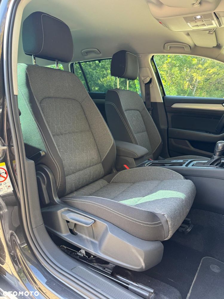 Volkswagen Passat 2.0 TDI SCR Style DSG - 18