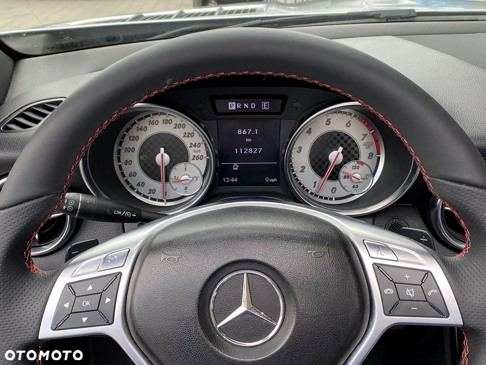 Mercedes-Benz SLK 200 (BlueEFFICIENCY) 7G-TRONIC - 27