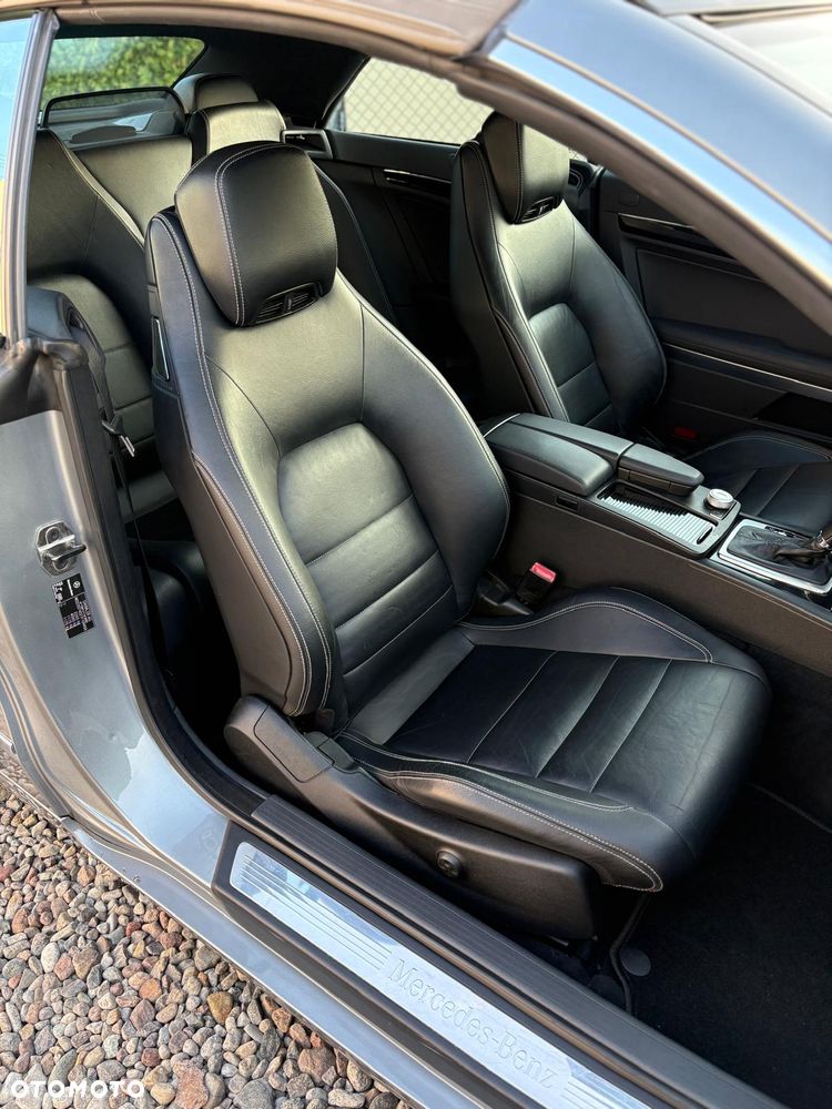 Mercedes-Benz Klasa E - 16