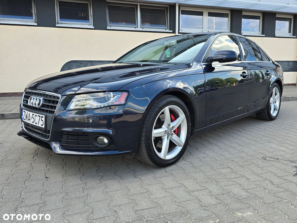Audi A4 Limousine - 7