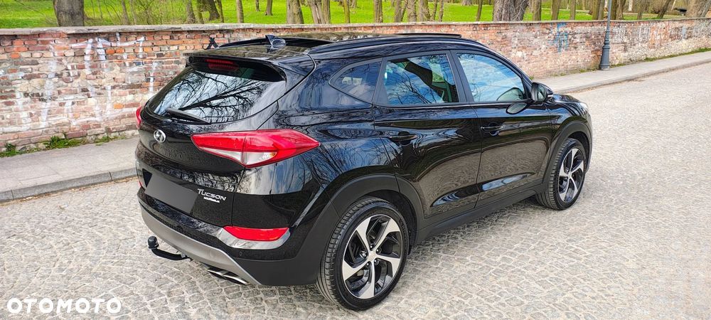 Hyundai Tucson 1.6 GDi 2WD Premium - 24