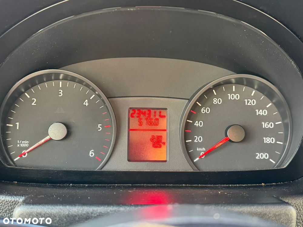 Volkswagen CRAFTER BLIŻNIAKI KONTENER WINDA KLIMATYZACJA - 40