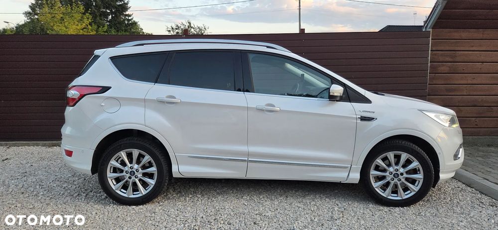 Ford Kuga - 19