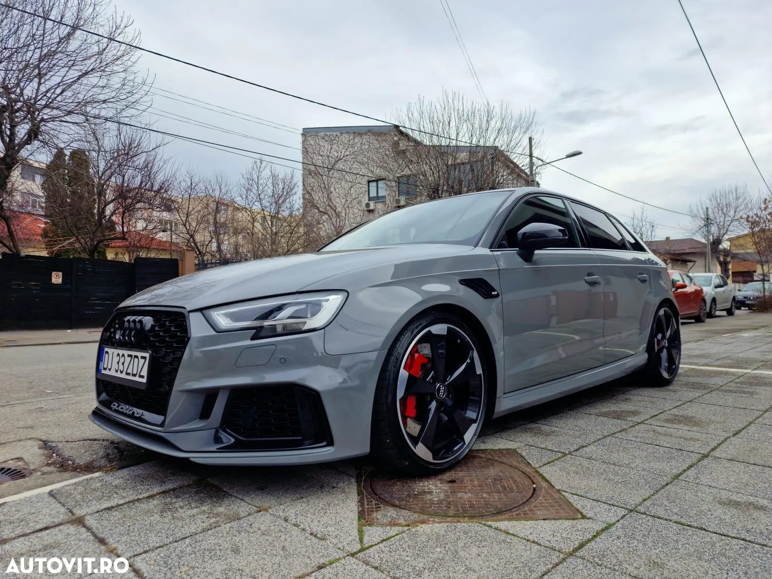 Audi RS3 TFSI Sportback quattro S tronic - 4