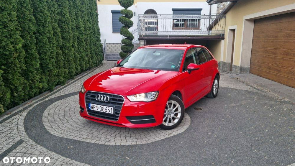 Audi A3 Sportback - 1