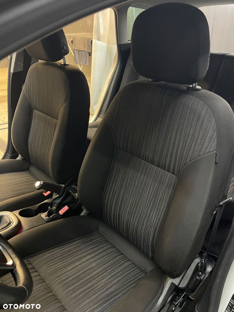 Opel Astra 1.4 Turbo - 23