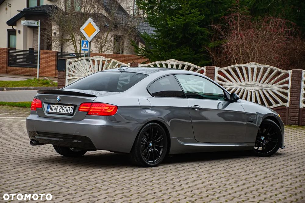 BMW Seria 3 320d - 15