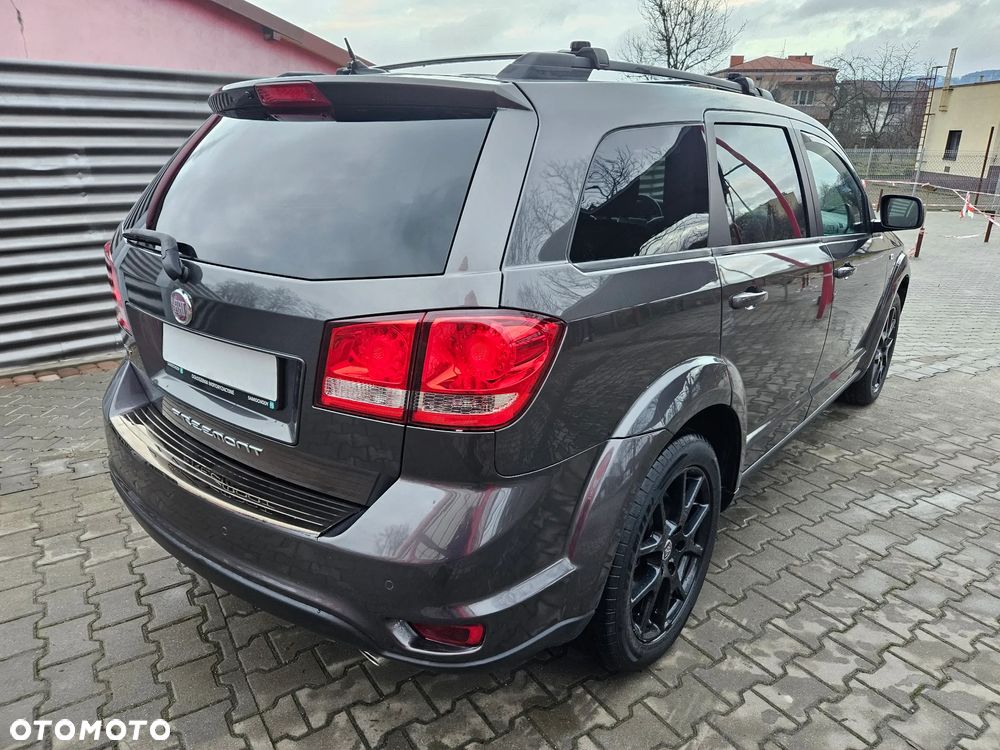 Fiat Freemont 2.0 Multijet 16V DPF Automatik Allrad Black Code - 5