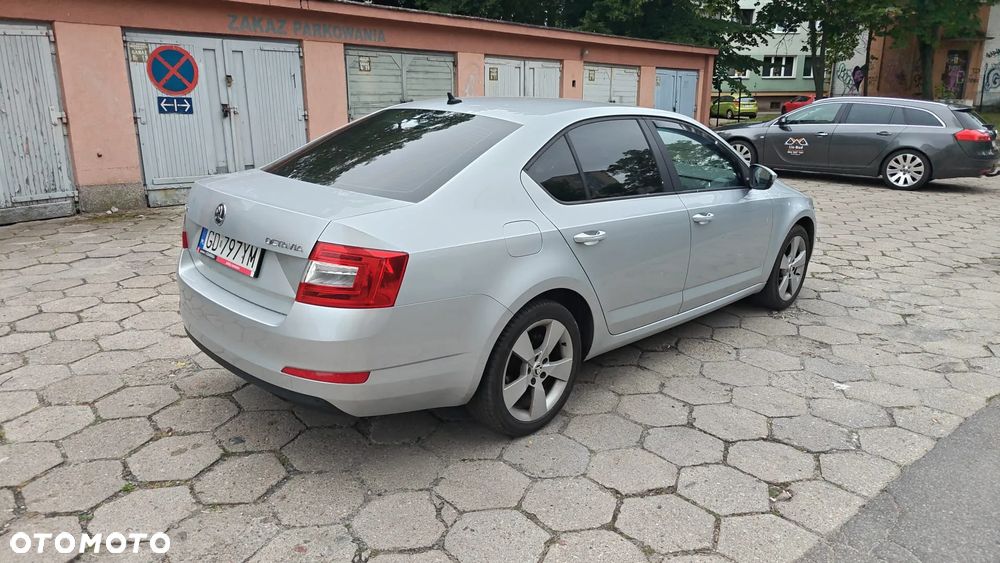Skoda Octavia 2.0 TDI Edition - 7
