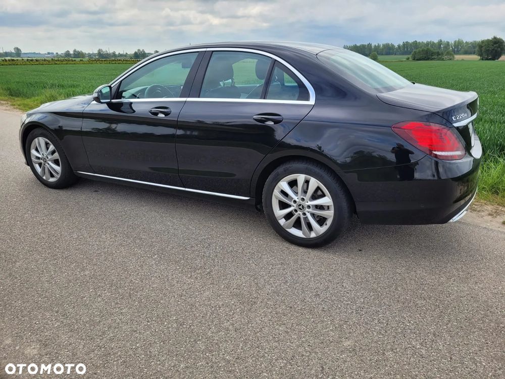 Mercedes-Benz Klasa C 220 d 9G-TRONIC - 2