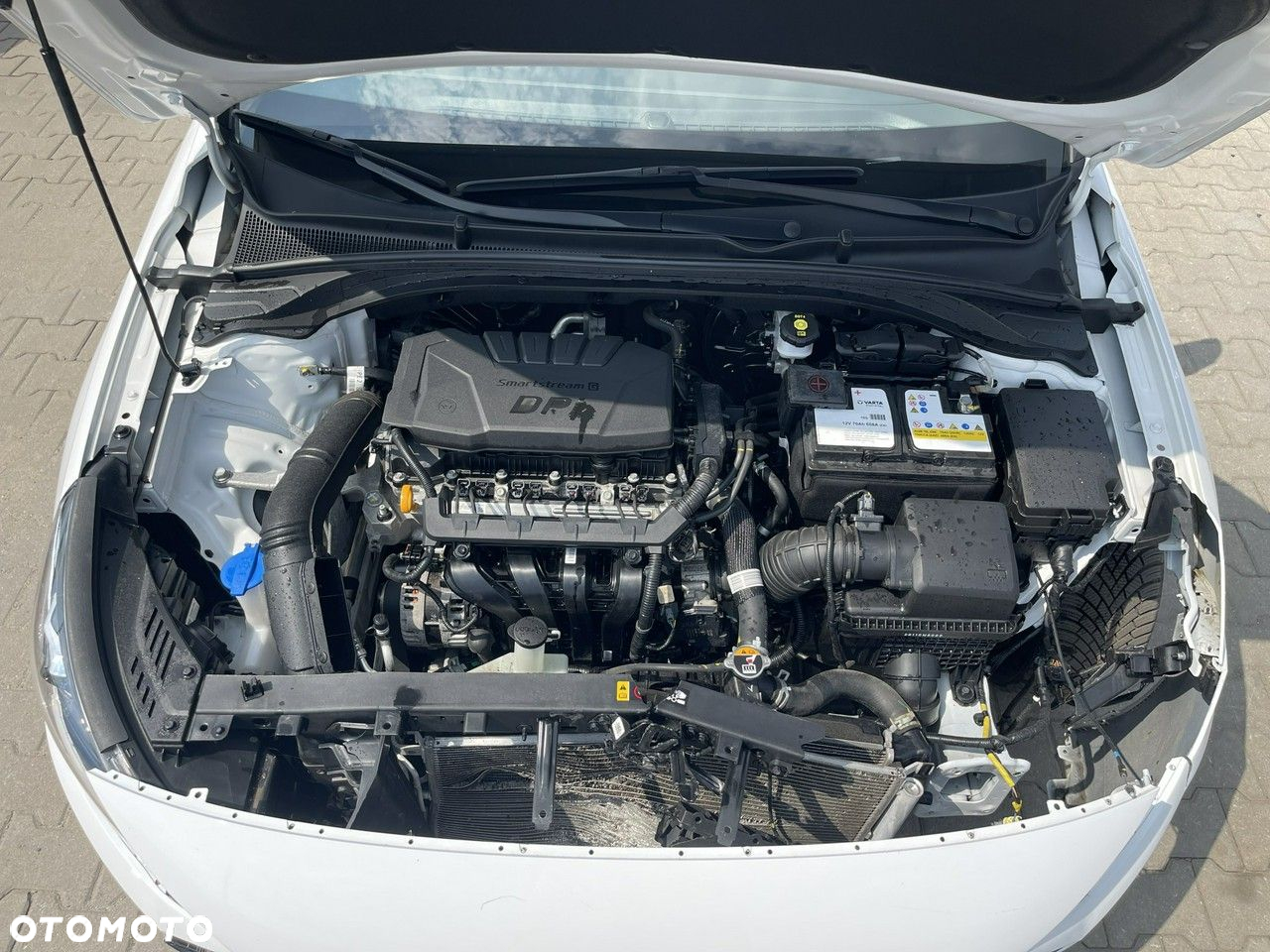 Hyundai i30 1.5 DPI Classic + - 12