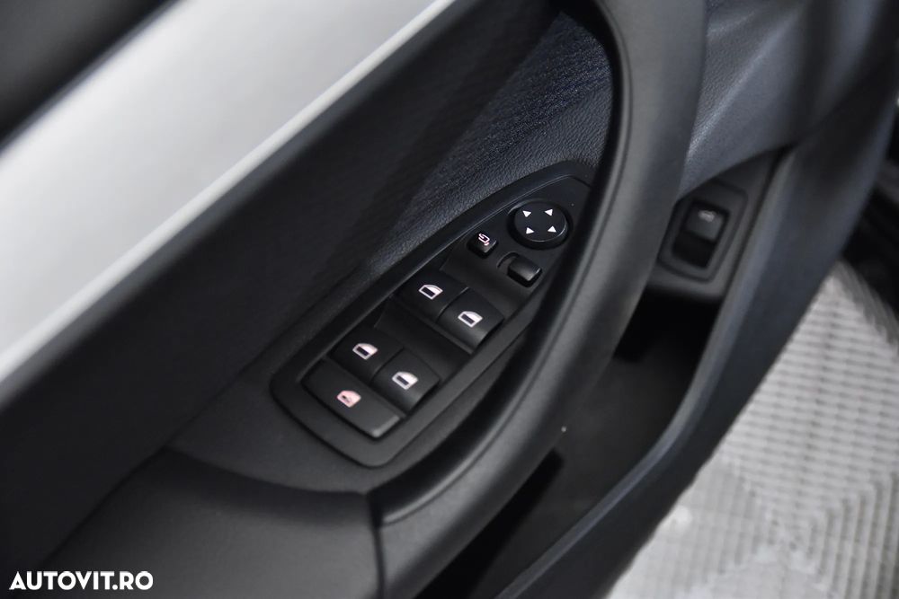 BMW X1 xDrive25i AT - 15