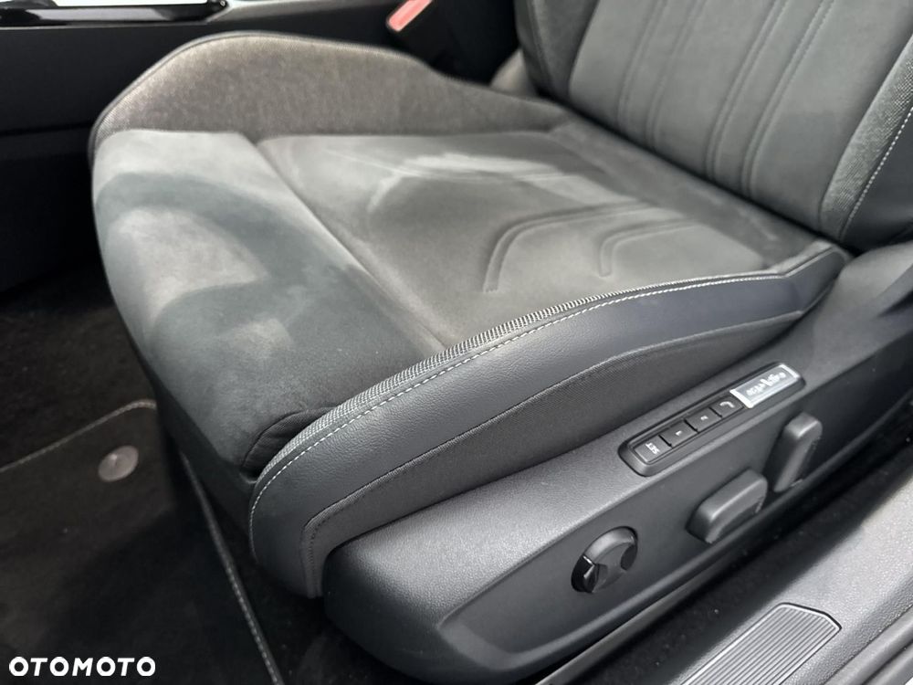 Volkswagen Golf 1.5 TSI Style - 12