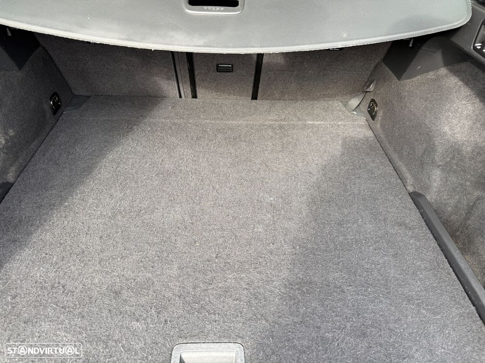 SEAT Leon ST 1.6 TDI Style Ecomotive - 34