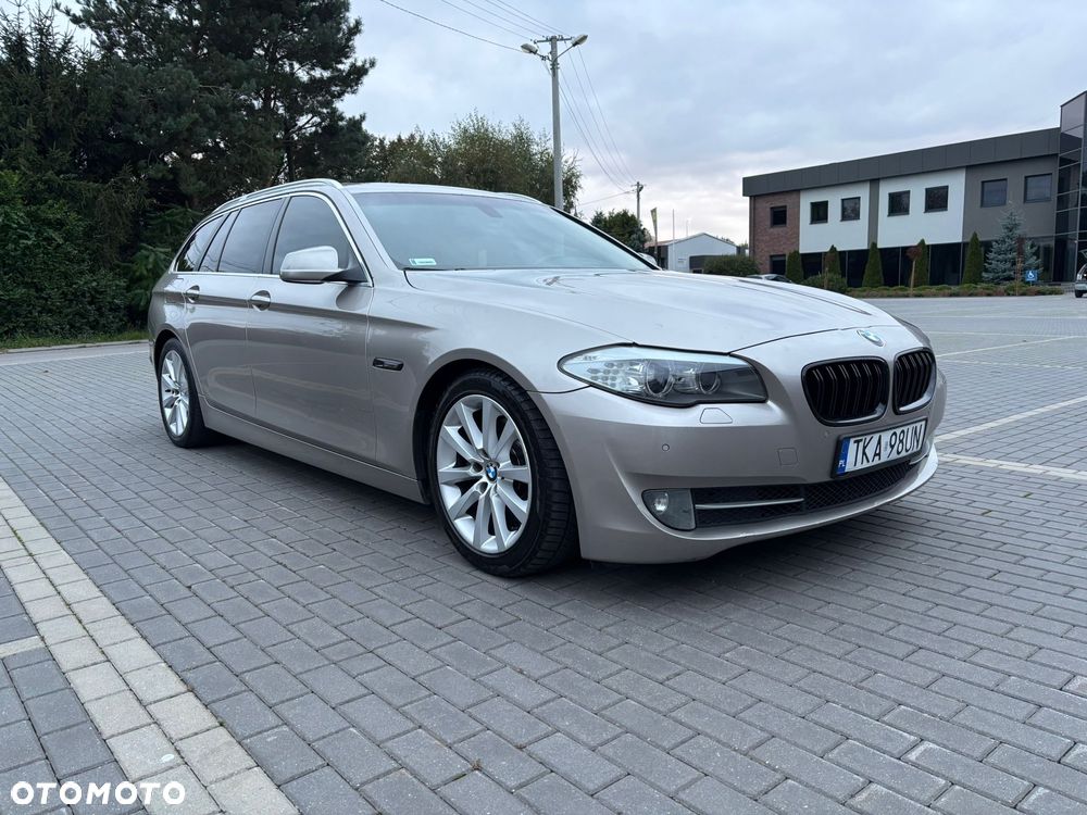 BMW Seria 5 520d - 2
