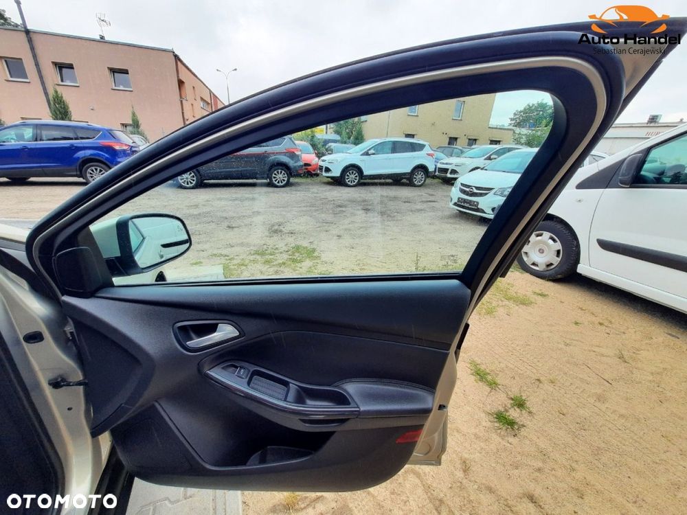 Ford Focus 1.5 EcoBoost STart-Stopp-System TITANIUM - 31