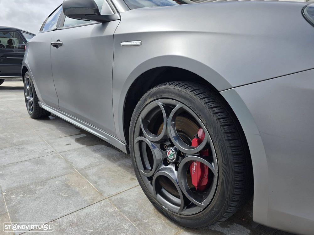 Alfa Romeo Giulietta 1.6 JTDM 16V Sport - 8