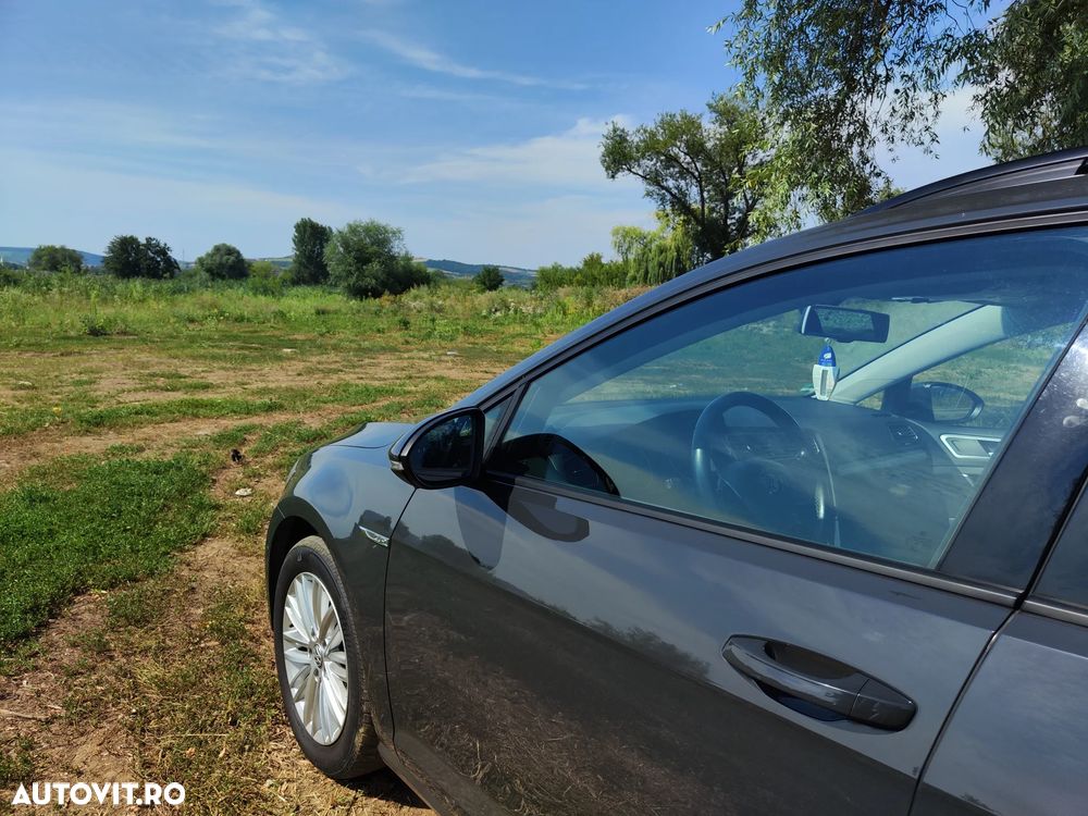 Volkswagen Golf 1.6 TDI DPF DSG Comfortline - 5