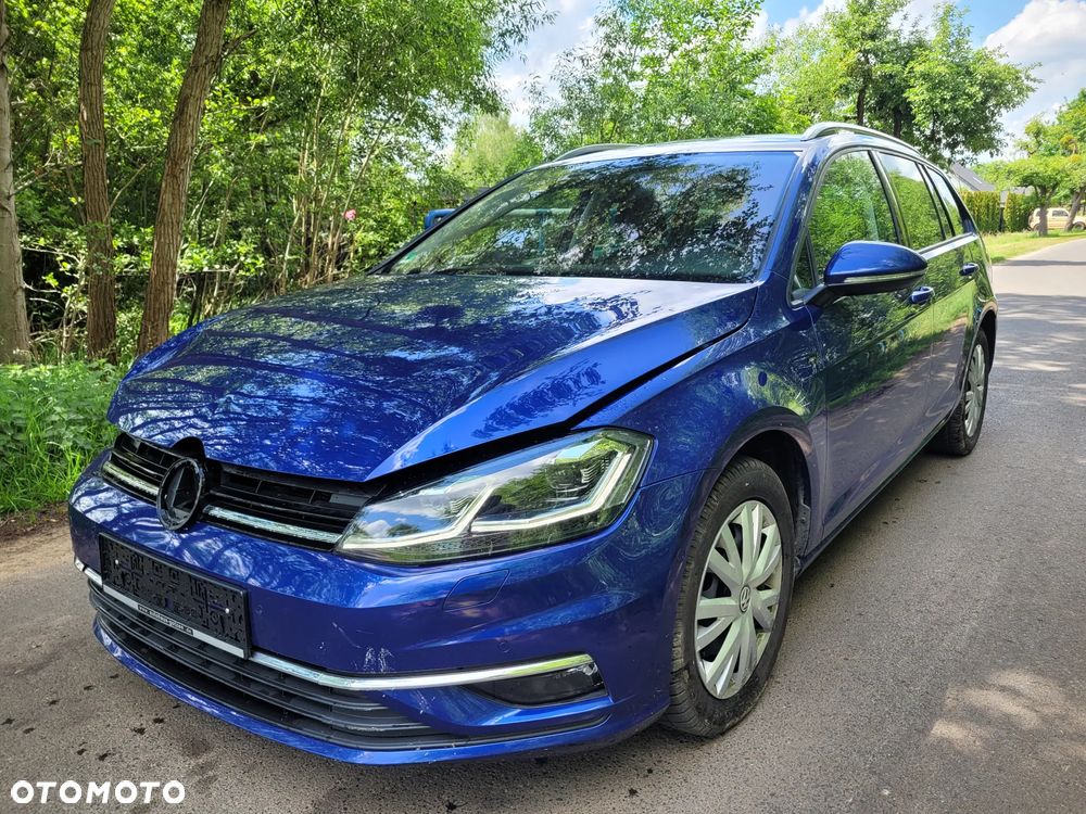 Volkswagen Golf 1.6 TDI Sound