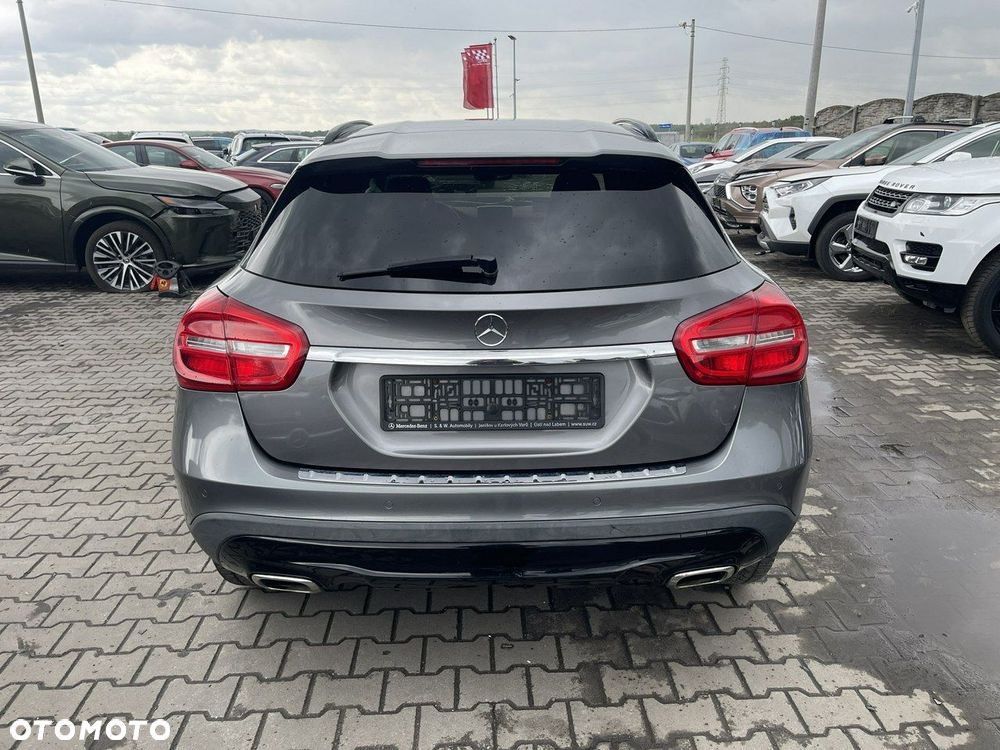 Mercedes-Benz GLA 220 CDI 4Matic 7G-DCT Style - 5