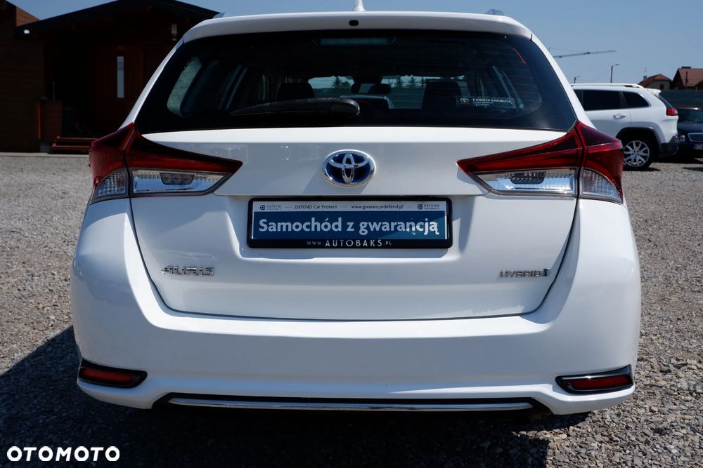 Toyota Auris 1.8 HSD Luna - 32