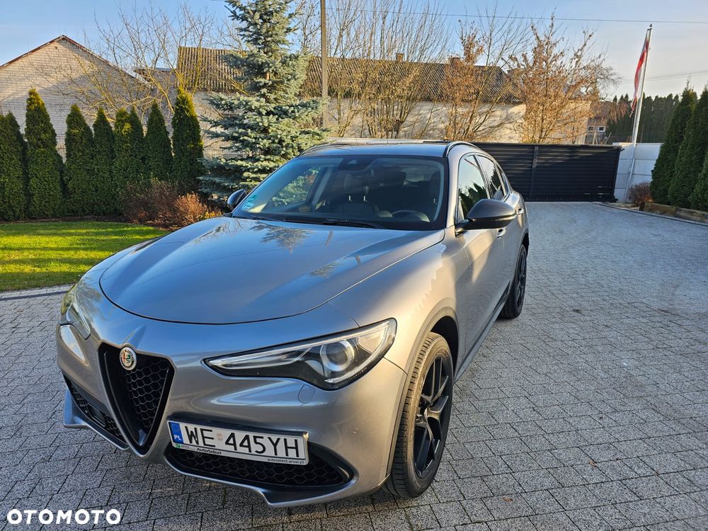 Alfa Romeo Stelvio 2.0 Turbo B-Tech Edition Q4 - 14