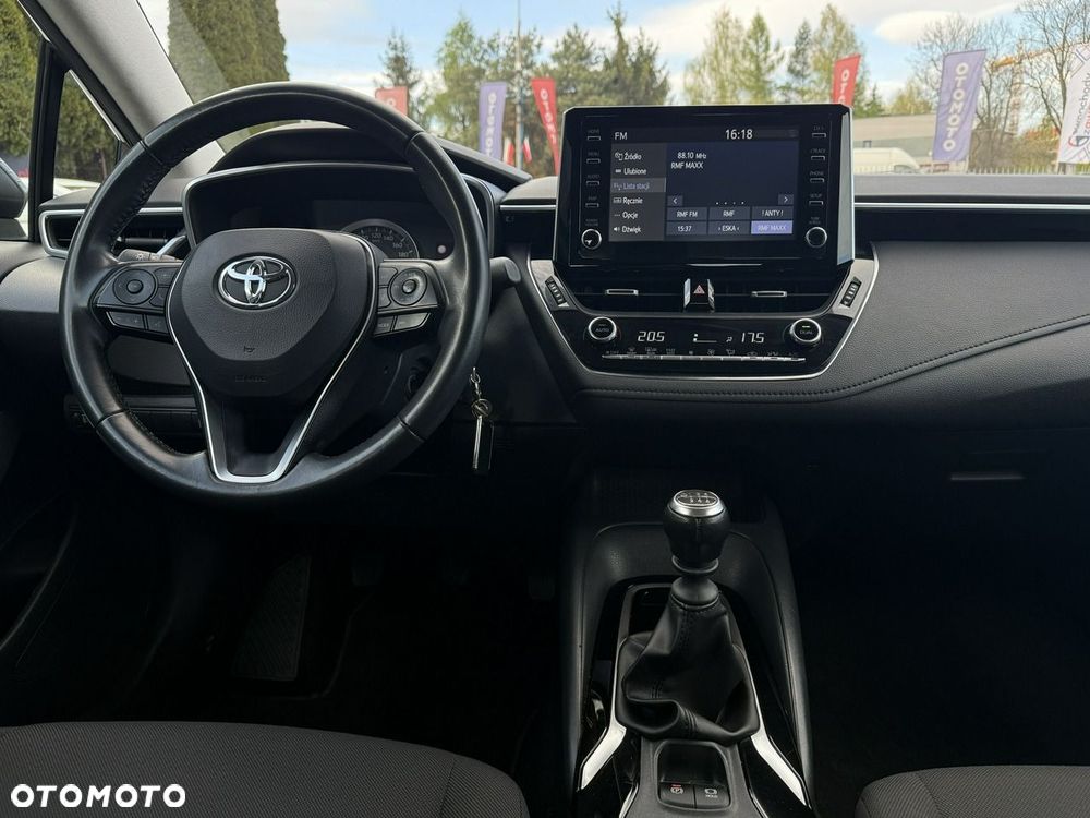 Toyota Corolla 1.5 Comfort - 13