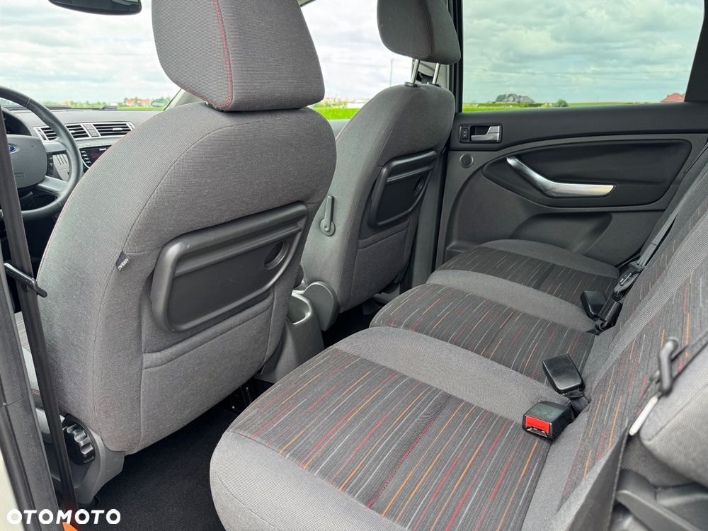 Ford C-MAX 1.8 Style+ - 26