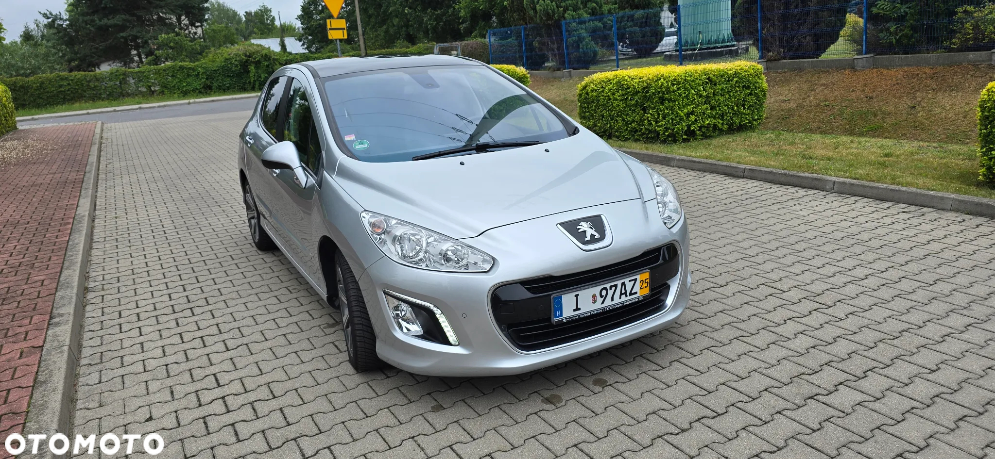 Peugeot 308 155 THP Premium - 9