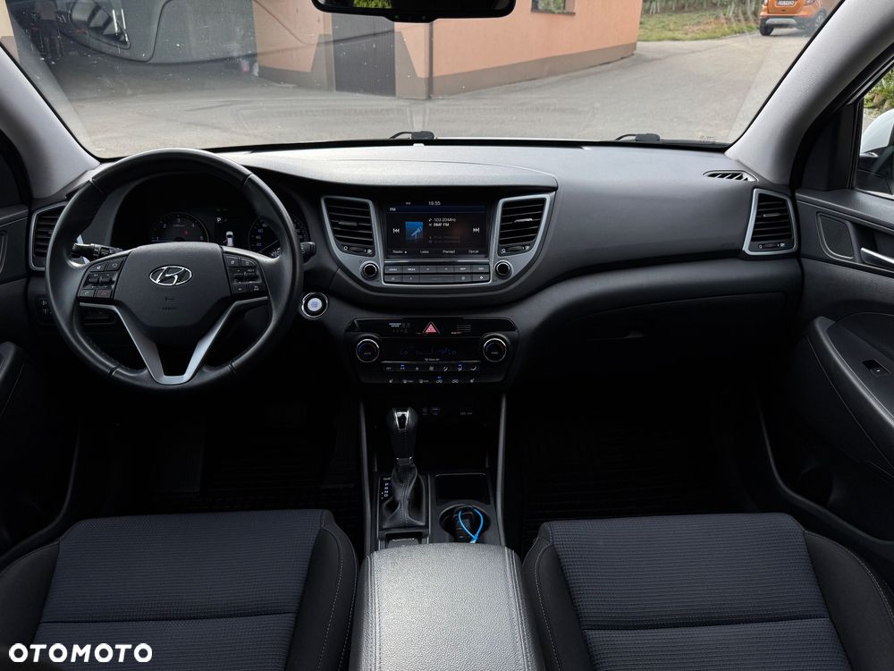 Hyundai Tucson blue 1.7 CRDi 2WD DCT Passion - 25