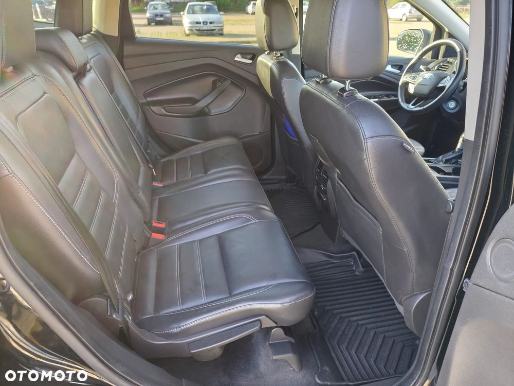 Ford Escape - 12