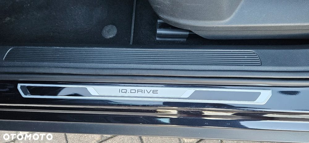 Volkswagen T-Roc 1.5 TSI ACT OPF DSG IQ.DRIVE - 31