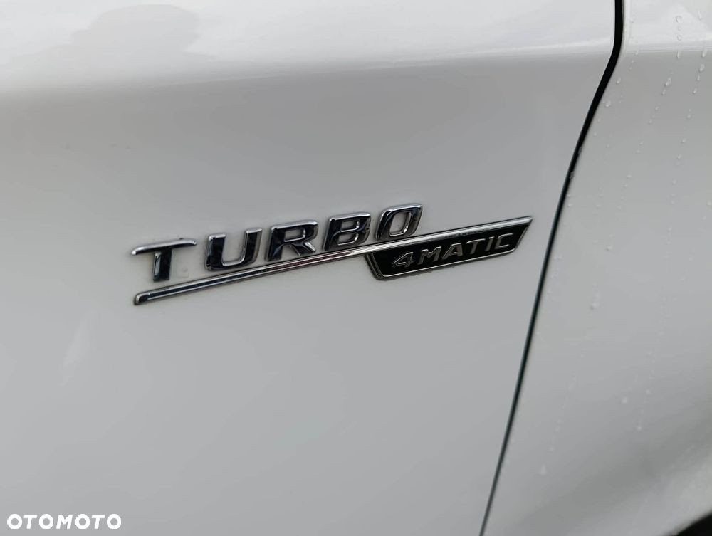 Mercedes-Benz GLA AMG 45 4Matic AMG Speedshift 7G-DCT - 32