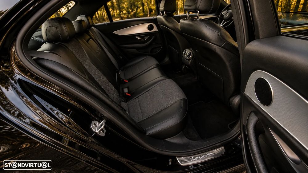 Mercedes-Benz E 220 d 9G-TRONIC Sportstyle Edition - 12