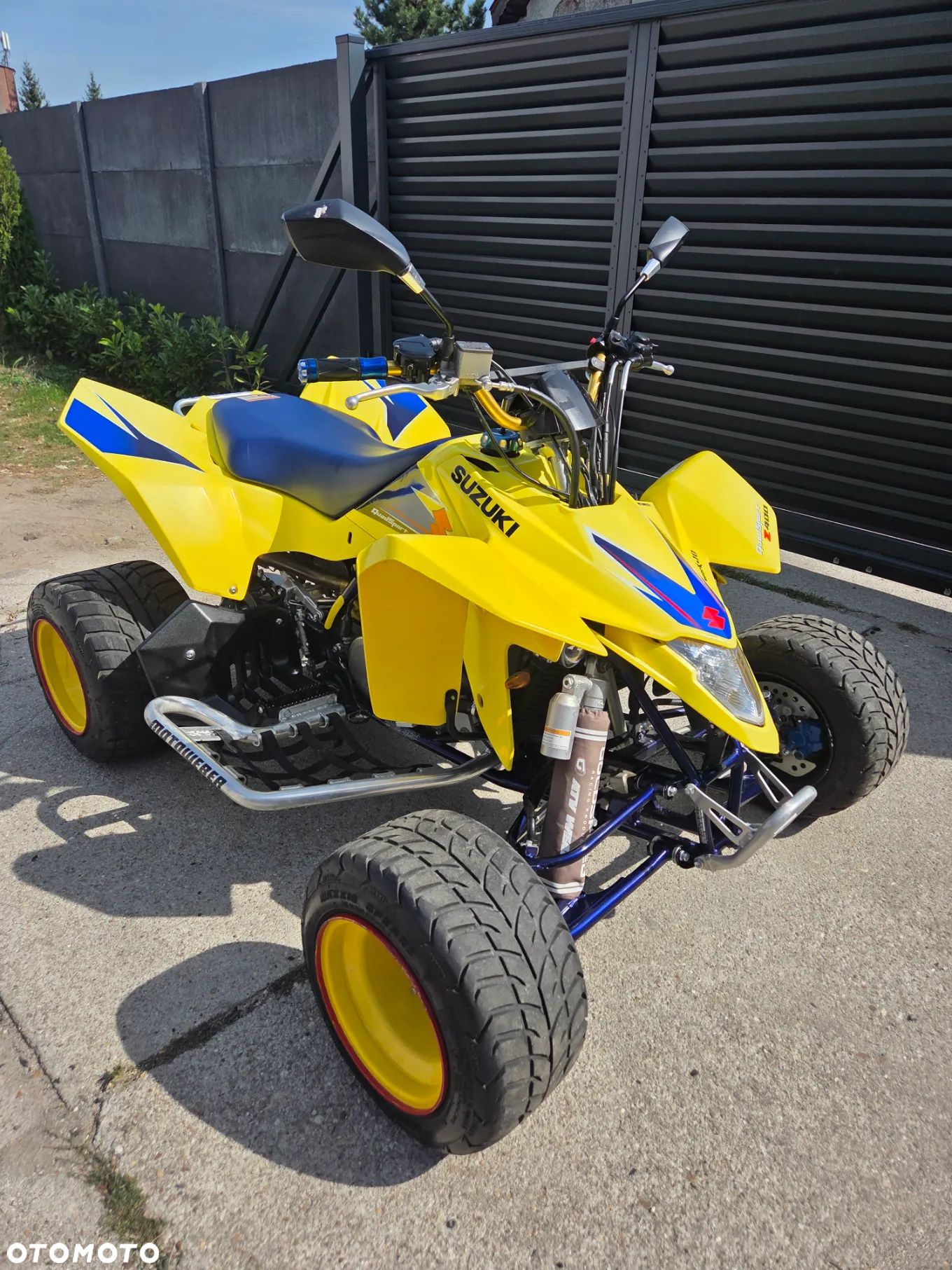 Suzuki Inny