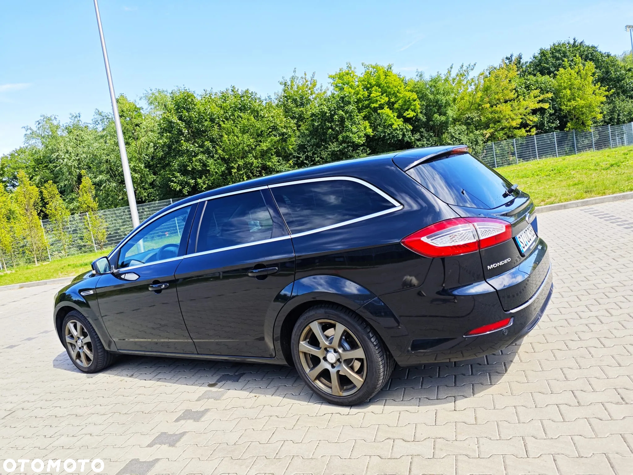 Ford Mondeo 2.0 TDCI Business Edition - 11