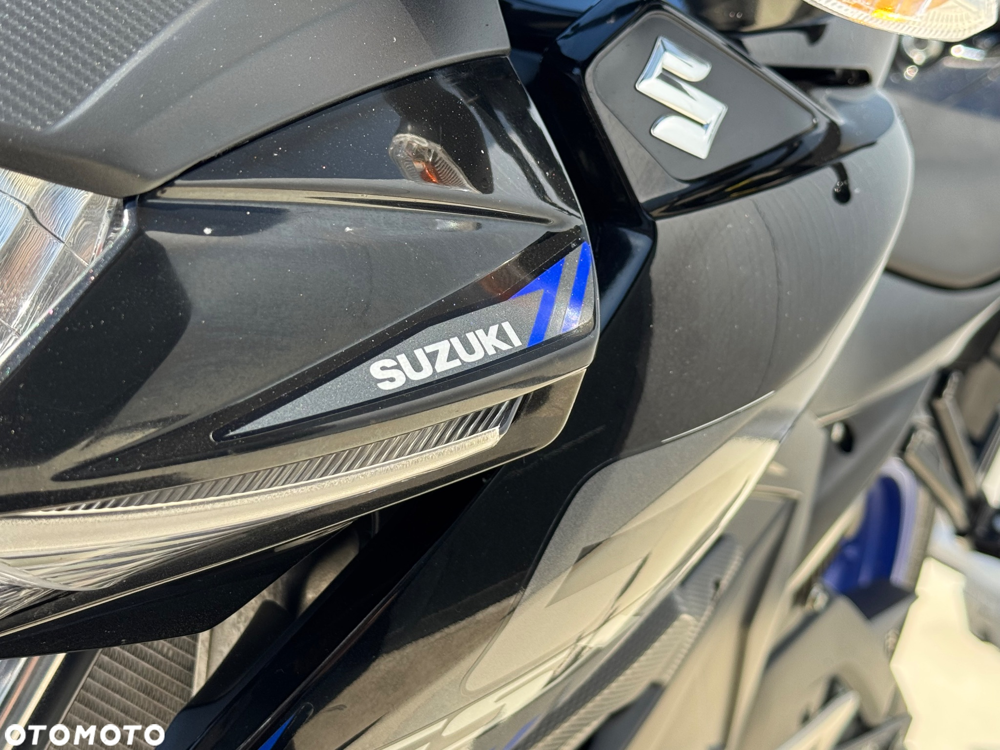 Suzuki GSX - 15