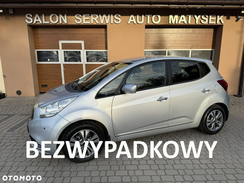 Kia Venga 1.6 CVVT Dream Team Edition - 1