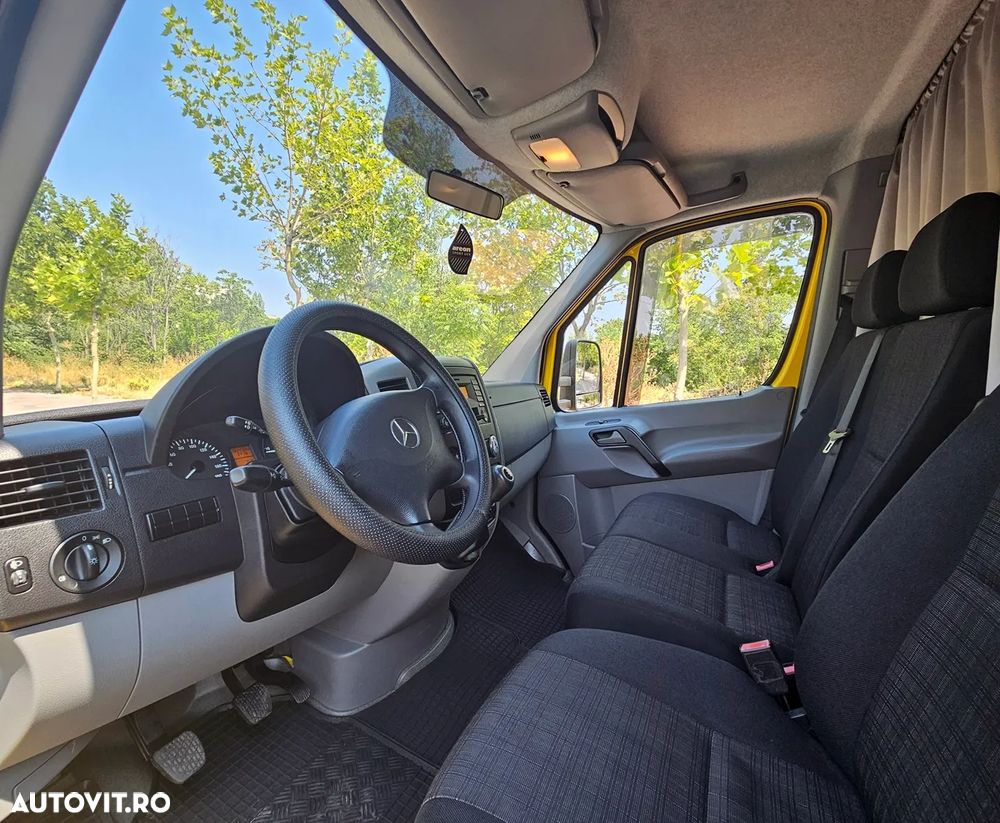 Mercedes-Benz Sprinter 906BA50 - 11
