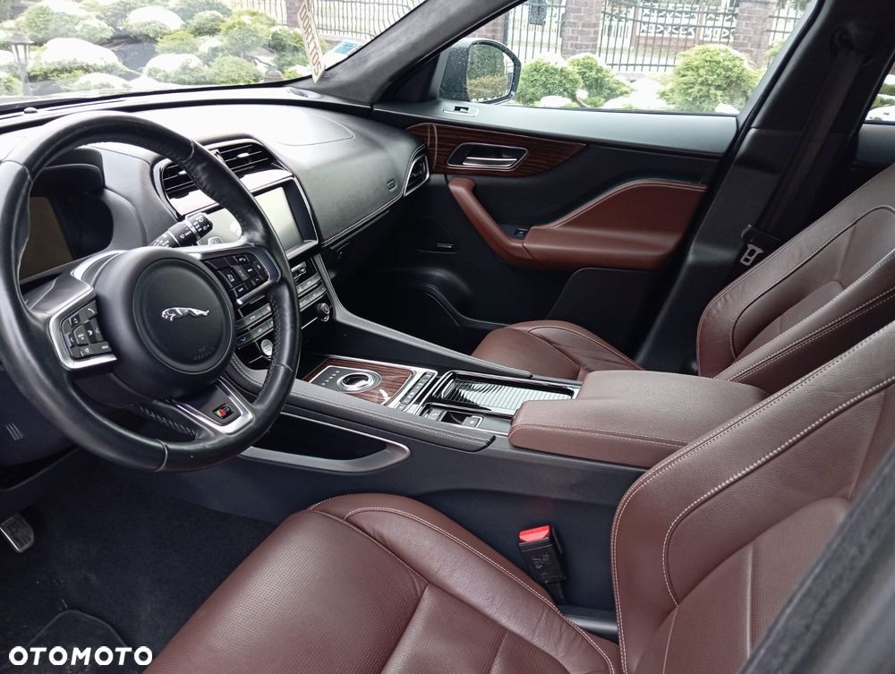 Jaguar F-Pace 30d AWD 300 Sport - 5