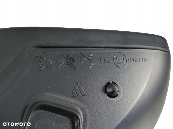 * CITROEN DS3 CROSSBACK LUSTERKO PRAWE 7 PIN - 8