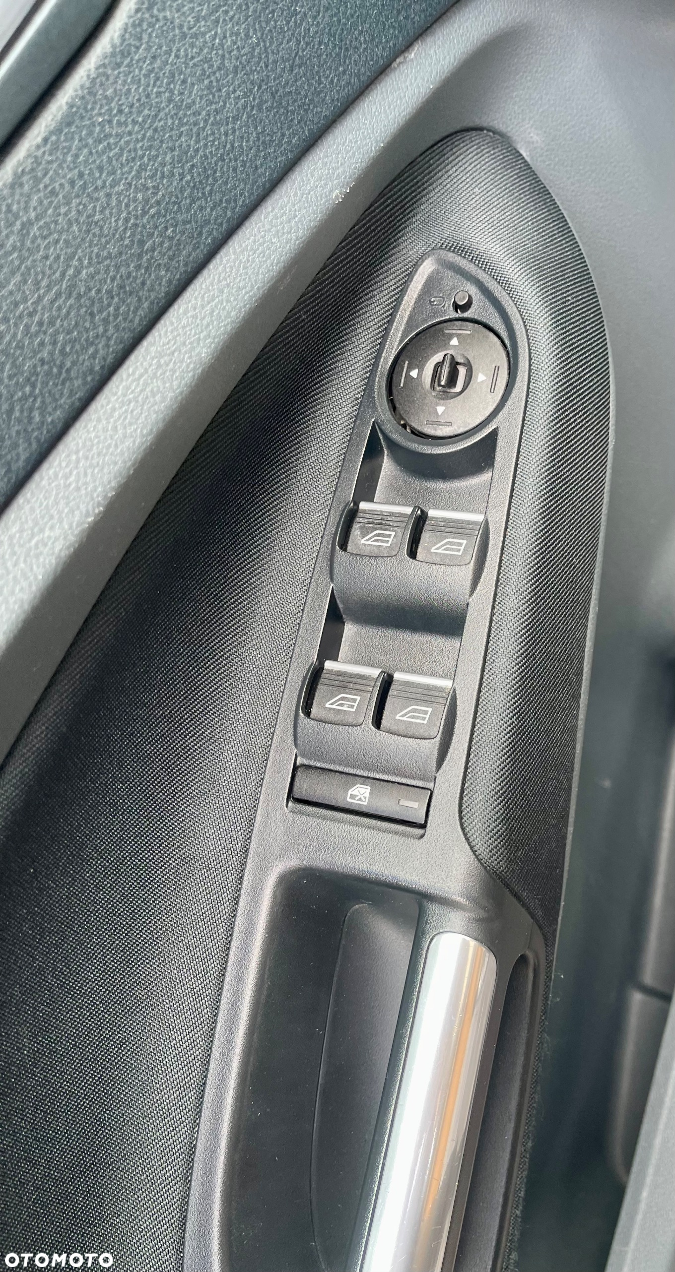 Ford C-MAX 2.0 TDCi Titanium - 10