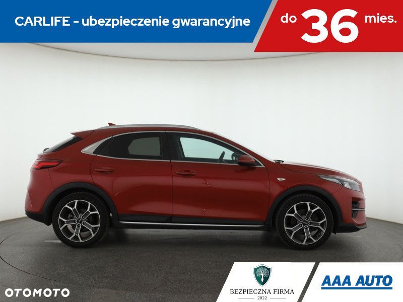 Kia XCeed - 8