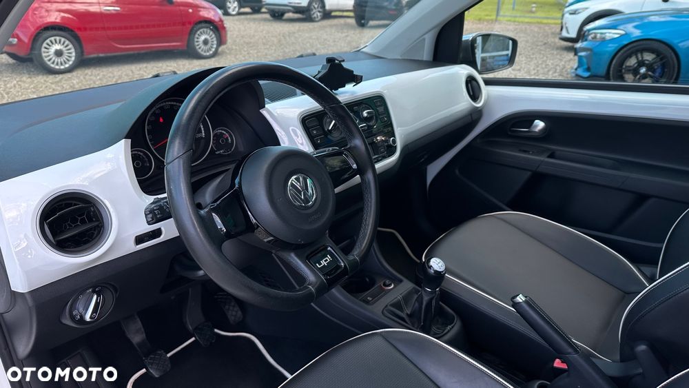 Volkswagen up! black - 7
