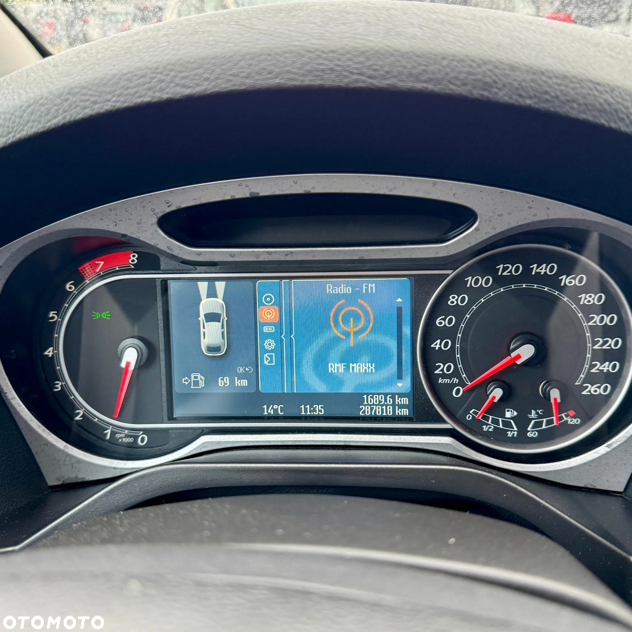 Ford S-Max - 40