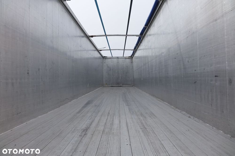 Stas RUCHOMA PODŁOGA / 82m3 / OSIE MERCEDES / ALUMINIOWE FELGI - 24