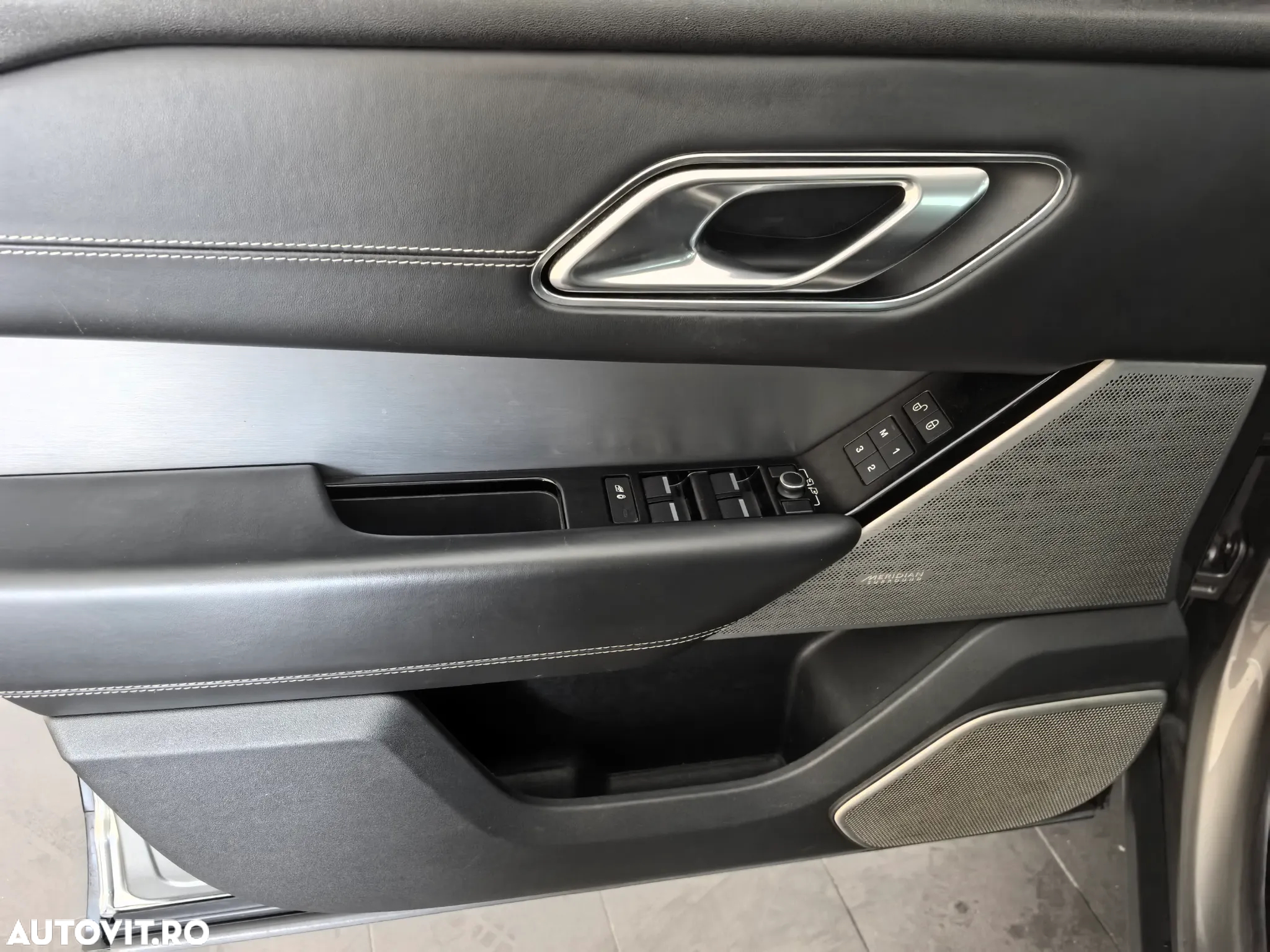 Land Rover Range Rover Velar 2.0 R-Dynamic HSE - 14