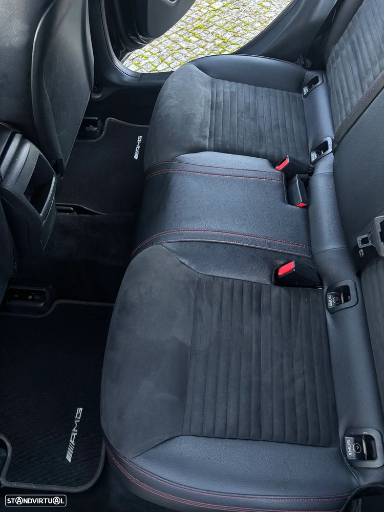 Mercedes-Benz GLA 180 d 7G-DCT AMG Line - 29